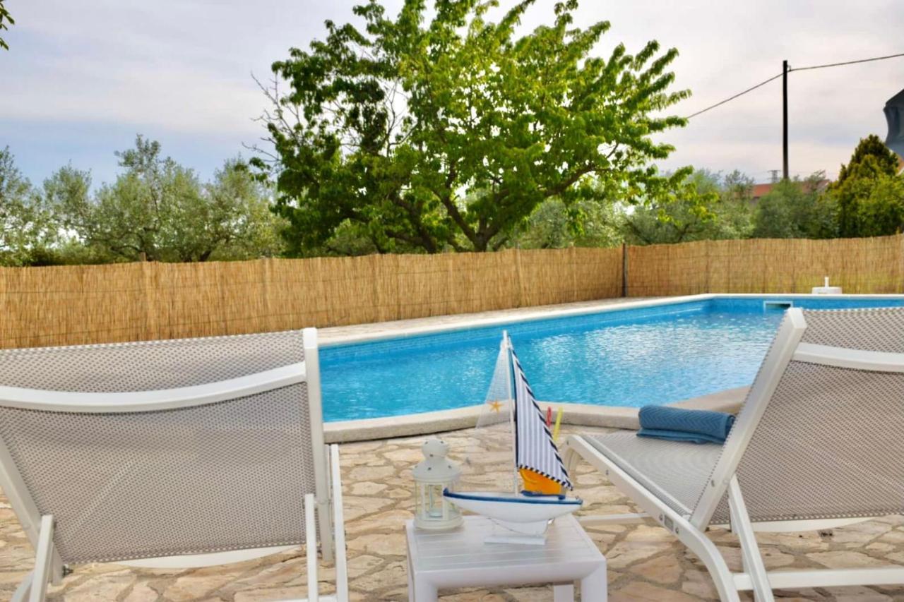 Sanja Apartments Sveti Servul Novigrad Istria Exterior foto